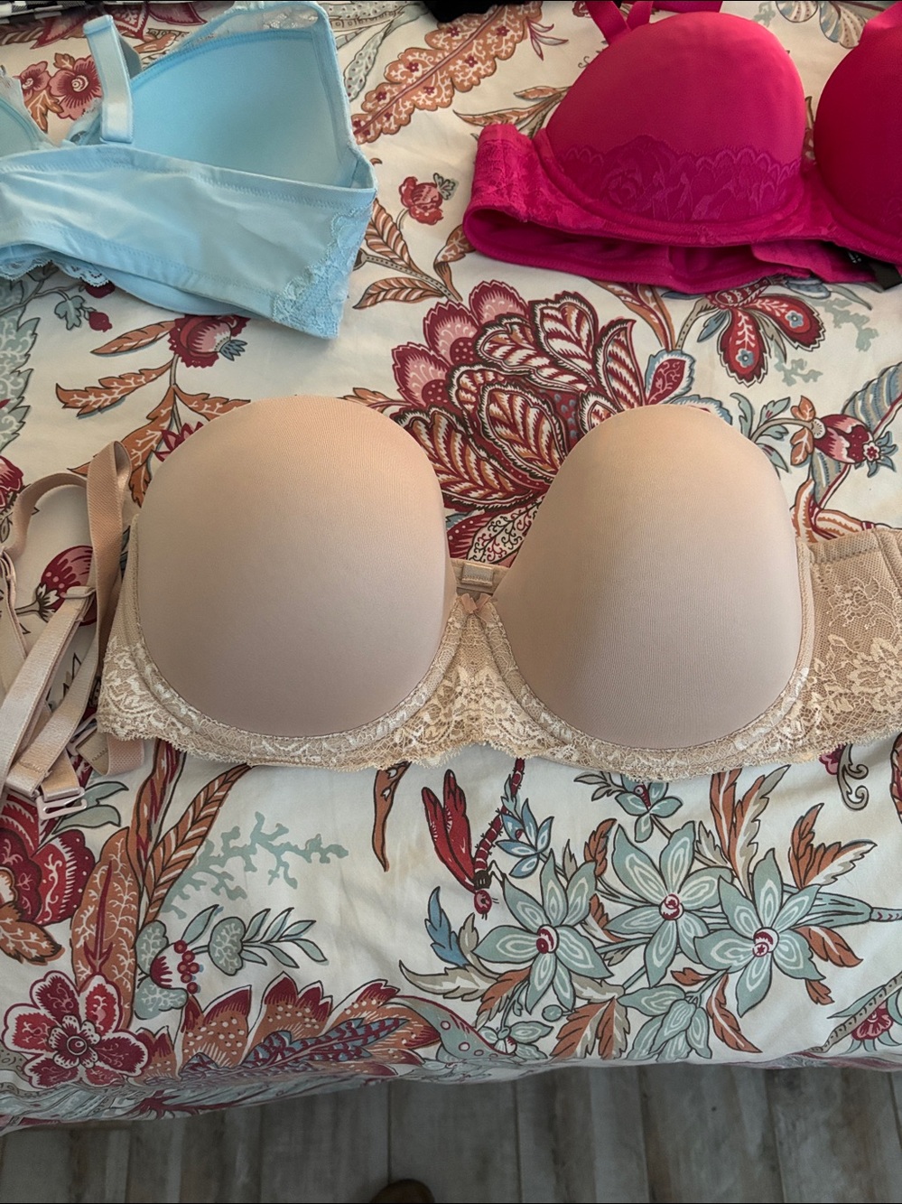 Torrid Curve 40B Pushup Bras new w/out tags Curve Bra lot of five some with lace